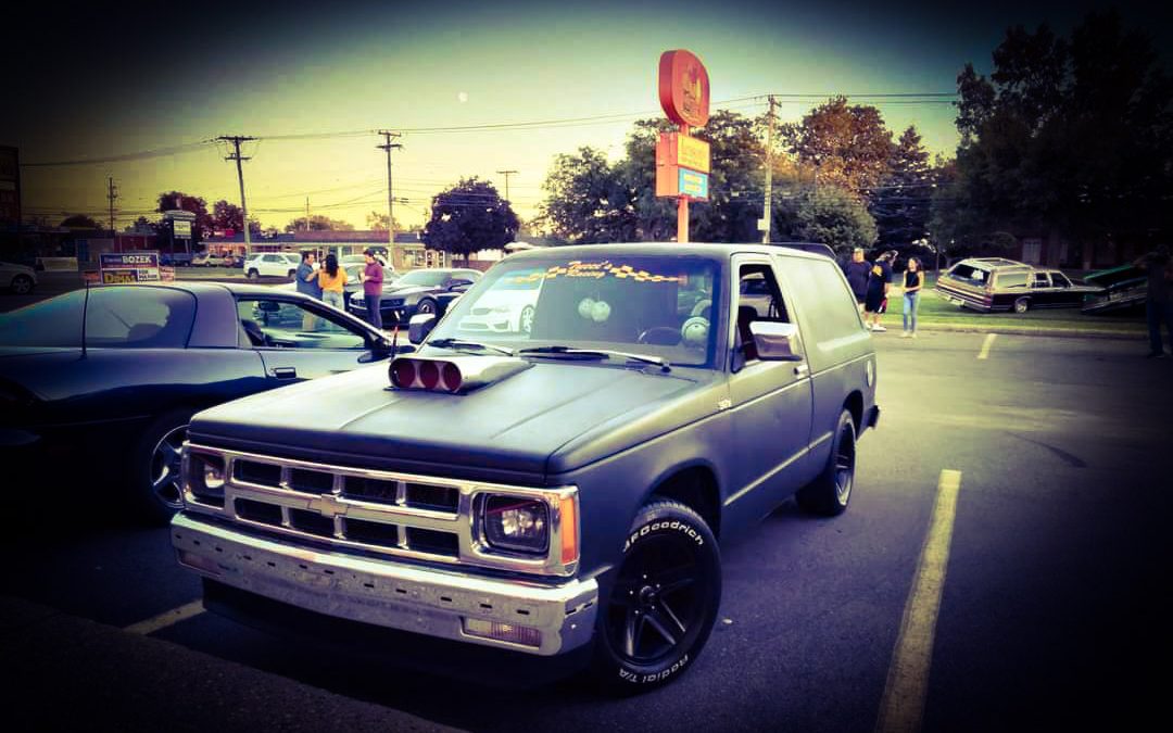 Rico’s S10 Blazer with a 388 stroker!!